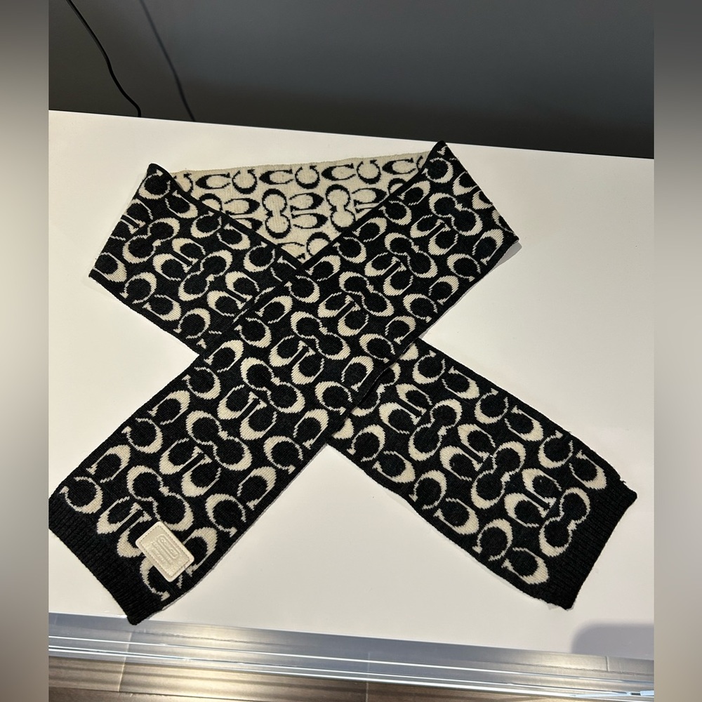 Coach reversible scarf